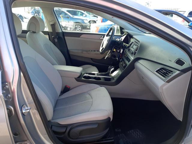 Photo 5 from auction – 2017 HYUNDAI SONATA SE with VIN 5NPE24AF6HH447019