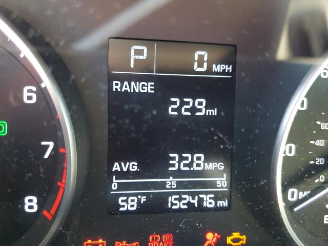 Photo 8 from auction – 2017 HYUNDAI ELANTRA SE with VIN 5NPD74LF6HH187750