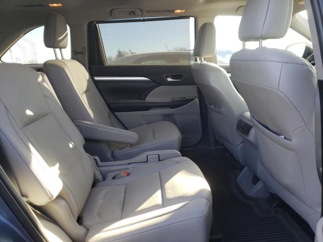 Photo 6 from auction – 2019 TOYOTA HIGHLANDER with VIN 5TDJZRFH9KS982350