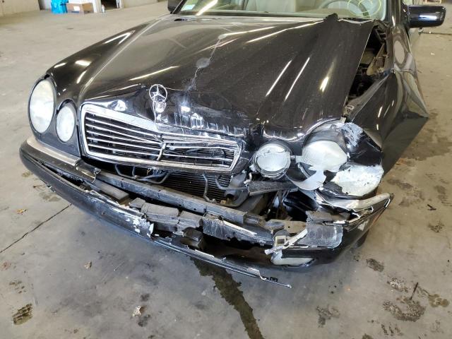 Photo 9 from auction – 1999 MERCEDES-BENZ E 320 with VIN WDBJF65H8XA771572