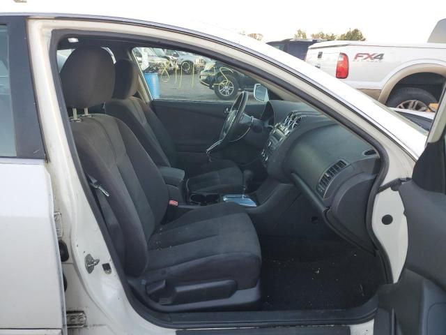 Photo 5 from auction – 2011 NISSAN ALTIMA HYB with VIN 1N4CL2AP1BC157152