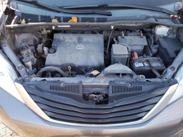 Photo 7 from auction – 2011 TOYOTA SIENNA XLE with VIN 5TDYK3DC4BS166878