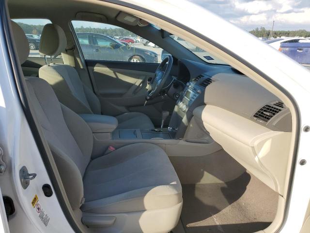 Photo 5 from auction – 2011 TOYOTA CAMRY BASE with VIN 4T4BF3EK5BR185467