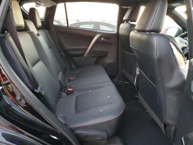 Photo 6 from auction – 2018 TOYOTA RAV4 SE with VIN 2T3JFREV0JW829319