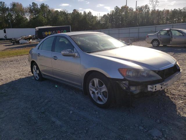 ACURA RL 2005 with VIN JH4KB16555C015755 - Photo from auction