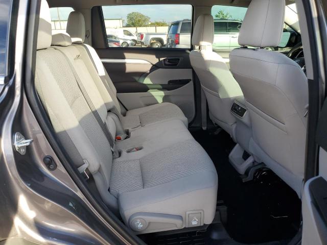 Photo 6 from auction – 2017 TOYOTA HIGHLANDER with VIN 5TDZZRFH8HS234376