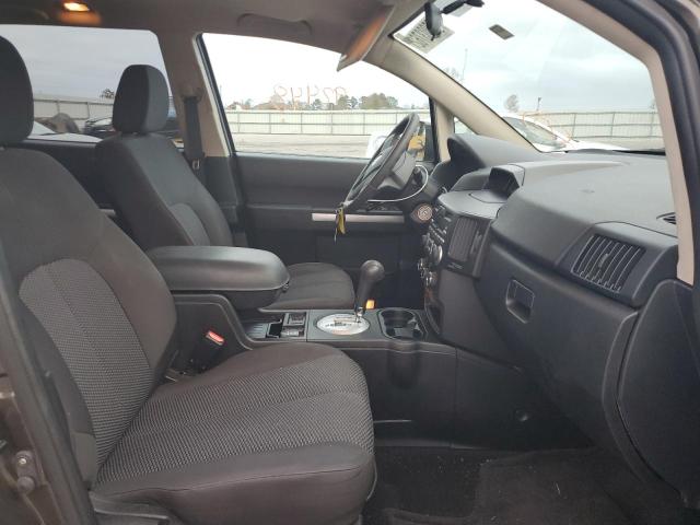 Photo 5 from auction – 2011 MITSUBISHI ENDEAVOR L with VIN 4A4JM2AS4BE033635