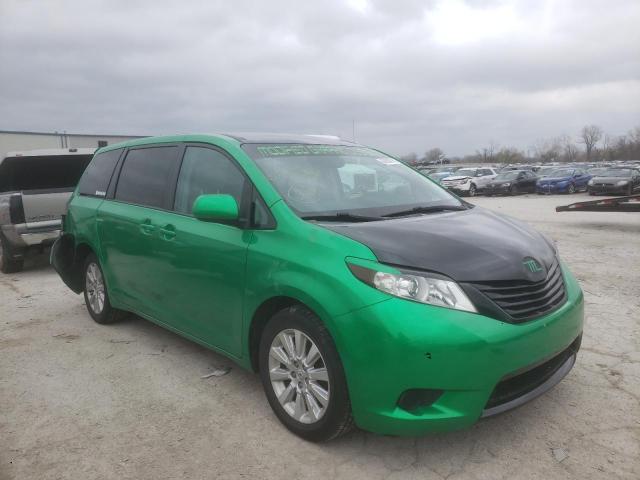 TOYOTA SIENNA LE 2012 con VIN 5TDJK3DC5CS044310 - Foto de la subasta