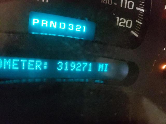Photo 8 from auction – 2003 CHEVROLET silverado with VIN 1GCEC14X63Z324287