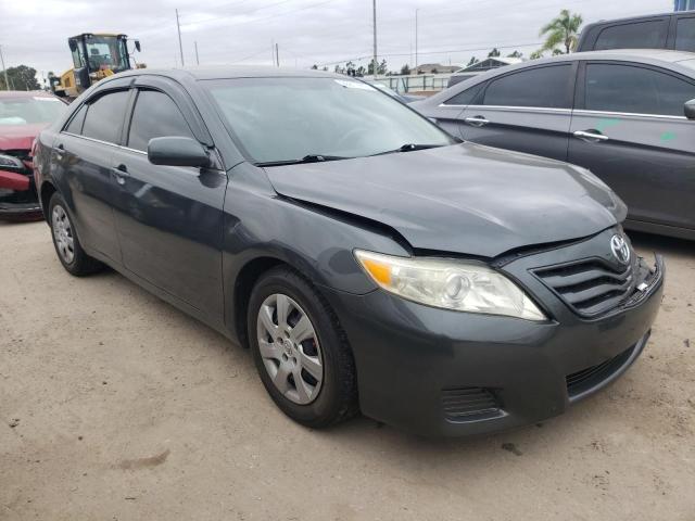 TOYOTA CAMRY BASE 2010 مع رقم تعريف المركبة 4T1BF3EK8AU014656 - صورة من المزاد