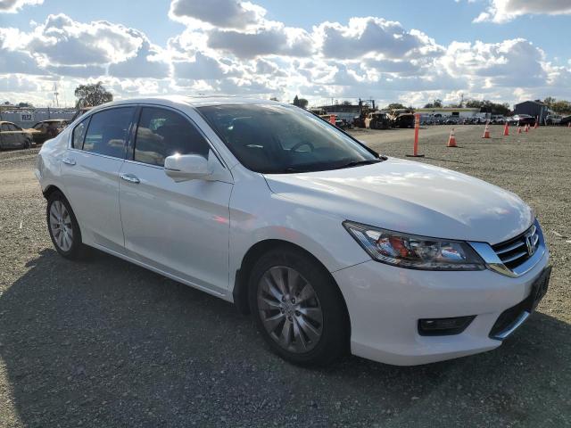 HONDA ACCORD TOU 2014 with VIN 1HGCR3F91EA036633 - Photo from auction