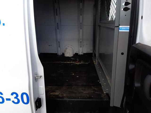 Photo 6 from auction – 2015 CHEVROLET EXPRESS G2 with VIN 1GCWGFCF6F1276937