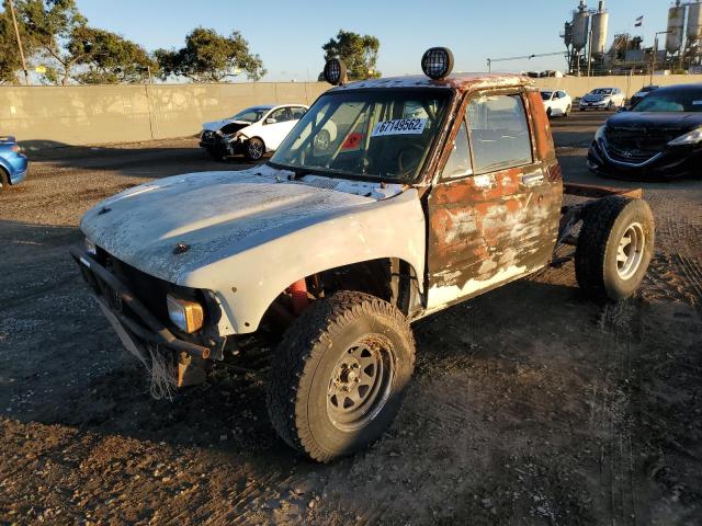 Photo 2 from auction – 1983 TOYOTA PICKUP 1/2 with VIN JT4RN34S2D0082423