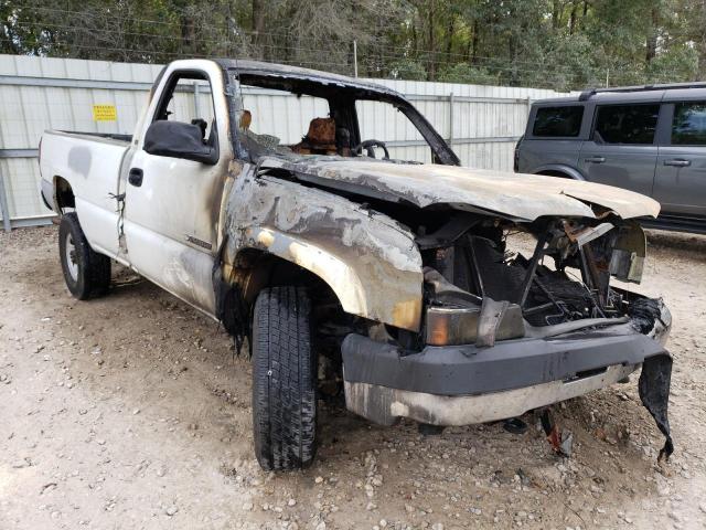 CHEVROLET SILVERADO 2003 with VIN 1GCHC24U23E374264 - Photo from auction