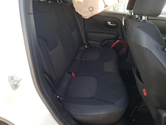 Photo 6 from auction – 2017 JEEP RENEGADE T with VIN ZACCJBCB3HPE99465