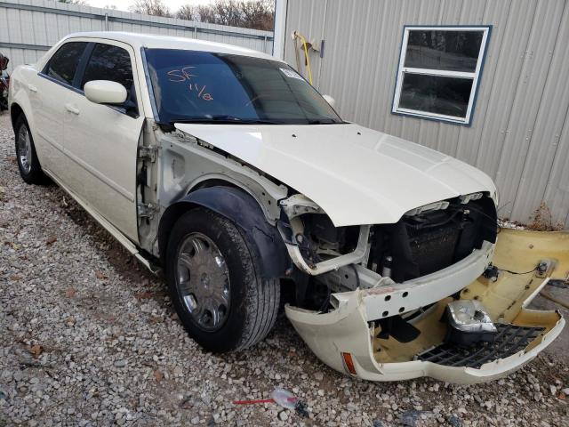 CHRYSLER 300 TOURIN 2005 with VIN 2C3JA53G95H642375 - Photo from auction