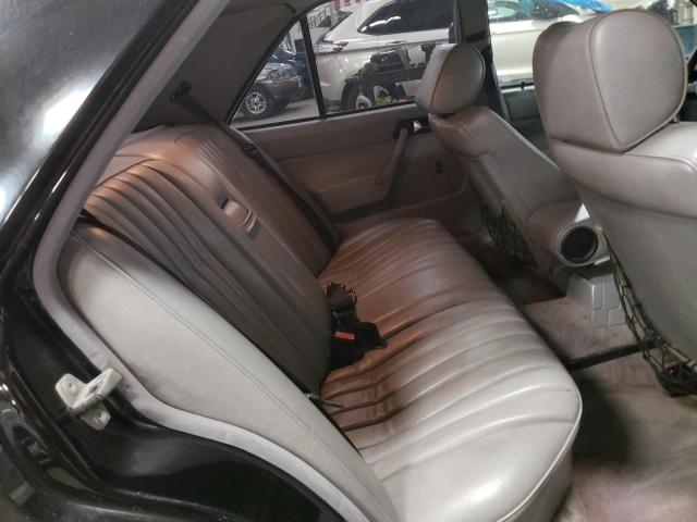 Photo 6 from auction – 1993 MERCEDES-BENZ 190 E 2.6 with VIN WDBDA29D5PG033706