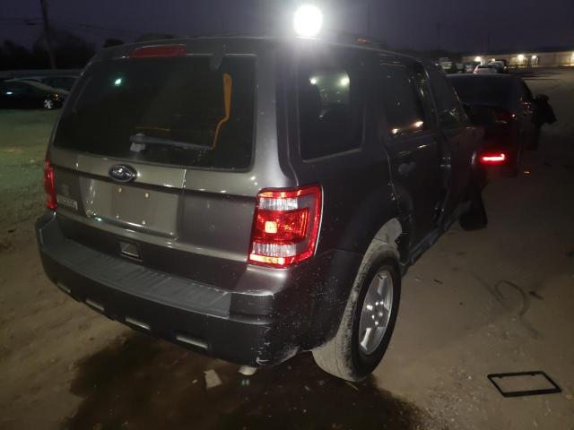 Photo 4 from auction – 2010 FORD ESCAPE XLS with VIN 1FMCU0C76AKA30969