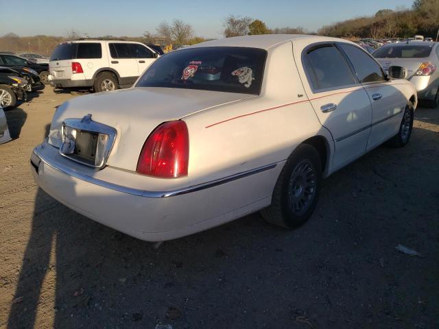 Photo 4 from auction – 2000 LINCOLN TOWN CAR C with VIN 1LNHM83W7YY770890