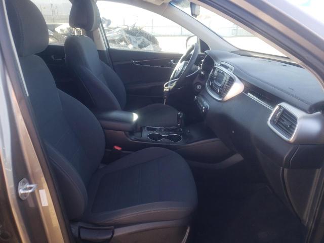 Photo 5 from auction – 2016 KIA SORENTO LX with VIN 5XYPGDA53GG177559