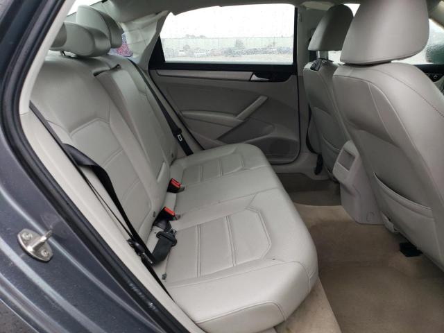 Photo 6 from auction – 2015 VOLKSWAGEN PASSAT S with VIN 1VWAS7A38FC122268