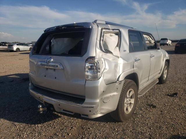 Photo 4 from auction – 2013 TOYOTA 4RUNNER SR with VIN JTEZU5JR1D5057303