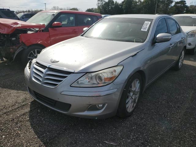 Photo 2 from auction – 2010 HYUNDAI GENESIS 4. with VIN KMHGC4DF4AU071896