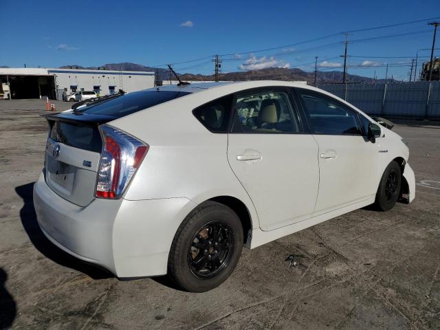 Photo 4 from auction – 2015 TOYOTA PRIUS with VIN JTDKN3DU7F0462332