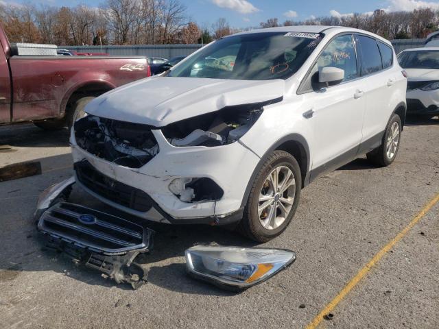 Photo 2 from auction – 2017 FORD ESCAPE SE with VIN 1FMCU9GD8HUC39178