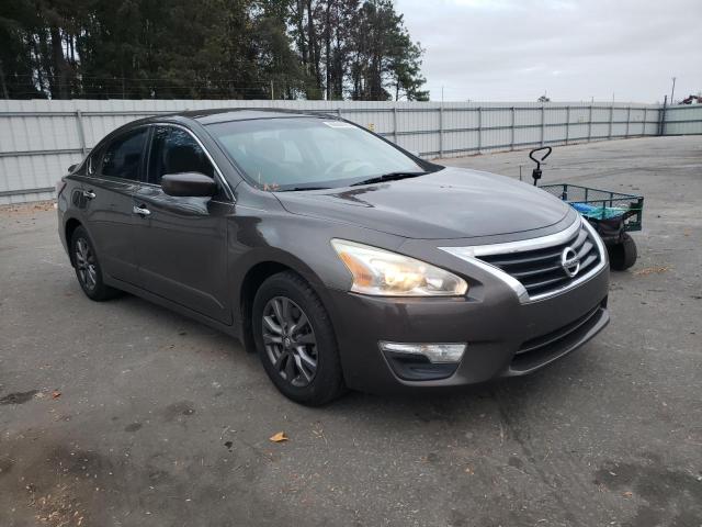 NISSAN ALTIMA 2.5 2015 with VIN 1N4AL3AP1FN921668 - Photo from auction