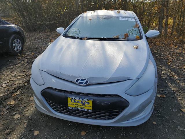 Photo 9 from auction – 2012 HYUNDAI SONATA HYB with VIN KMHEC4A40CA043897