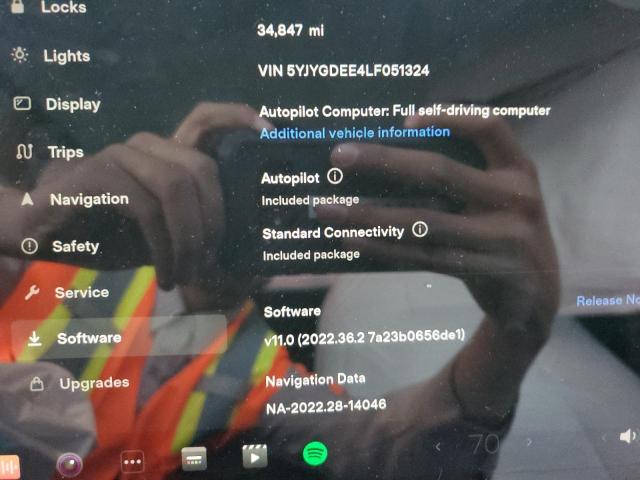 Photo 9 from auction – 2020 TESLA MODEL Y with VIN 5YJYGDEE4LF051324