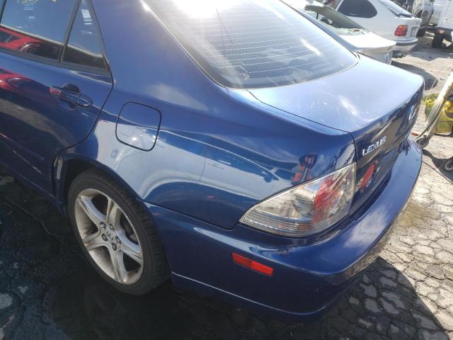Photo 9 from auction – 2001 LEXUS IS 300 with VIN JTHBD182410004173