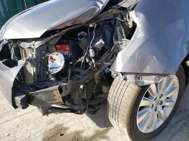Photo 9 from auction – 2011 TOYOTA SIENNA XLE with VIN 5TDDK3DC6BS015524