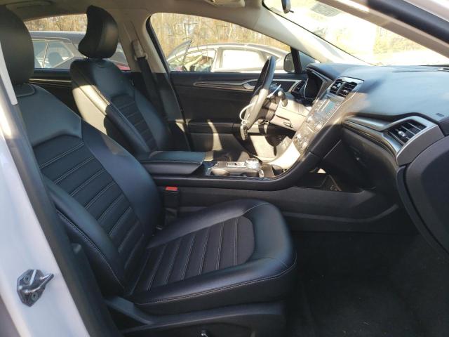 Photo 5 from auction – 2017 FORD FUSION SE with VIN 3FA6P0LU7HR295491
