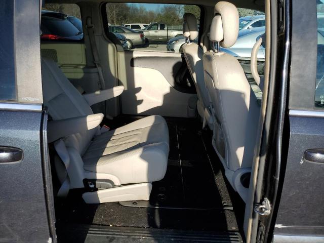 Photo 6 from auction – 2013 CHRYSLER TOWN & COU with VIN 2C4RC1BG0DR595037