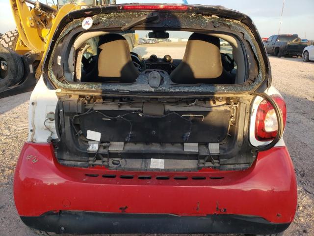 Photo 9 from auction – 2017 SMART FORTWO with VIN WMEFJ5DA7HK170414