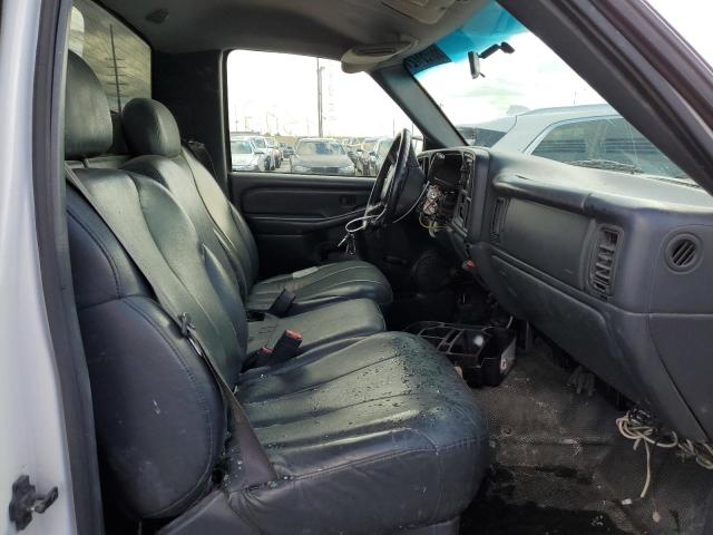 Photo 5 from auction – 2002 CHEVROLET SILVERADO with VIN 1GBHC24GX2E191367