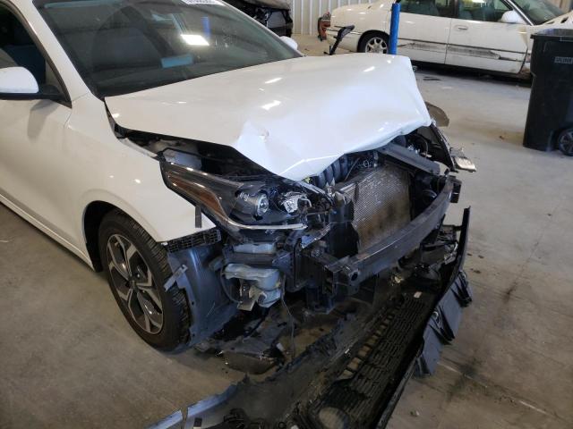 Photo 9 from auction – 2019 KIA FORTE FE with VIN 3KPF24AD1KE027358