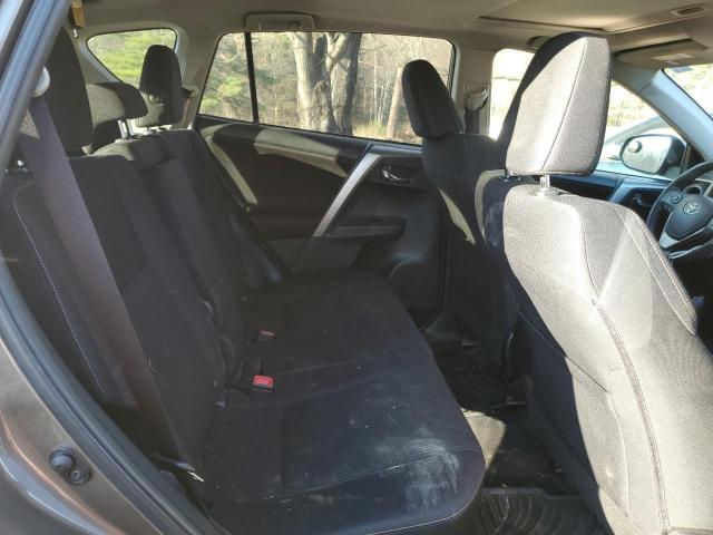 Photo 6 from auction – 2015 TOYOTA RAV4 XLE with VIN JTMRFREV2FD135495