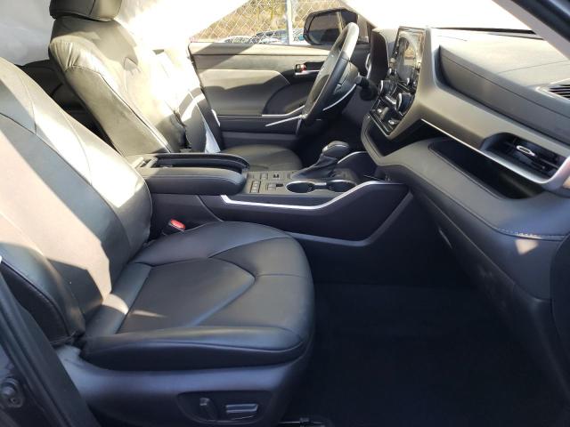 Photo 5 from auction – 2022 TOYOTA HIGHLANDER with VIN 5TDHZRBH9NS189932