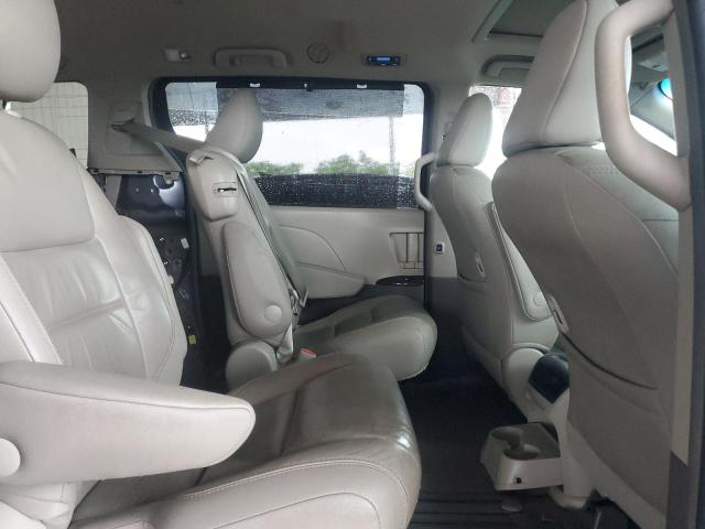 Photo 6 from auction – 2015 TOYOTA SIENNA XLE with VIN 5TDYK3DC6FS661993