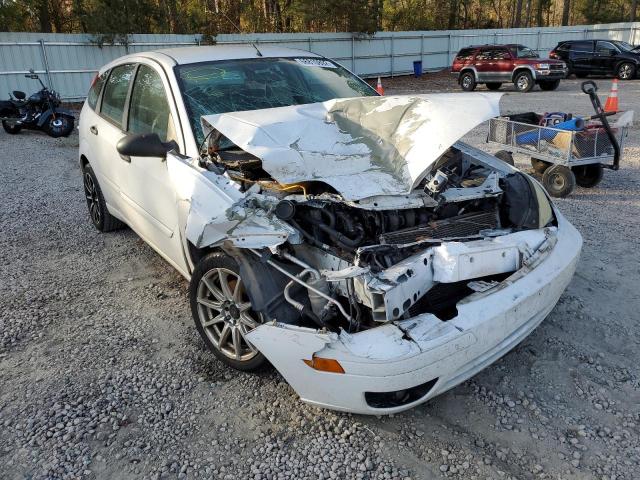 FORD FOCUS ZX5 2005 with VIN 3FAFP37N45R113360 - Photo from auction