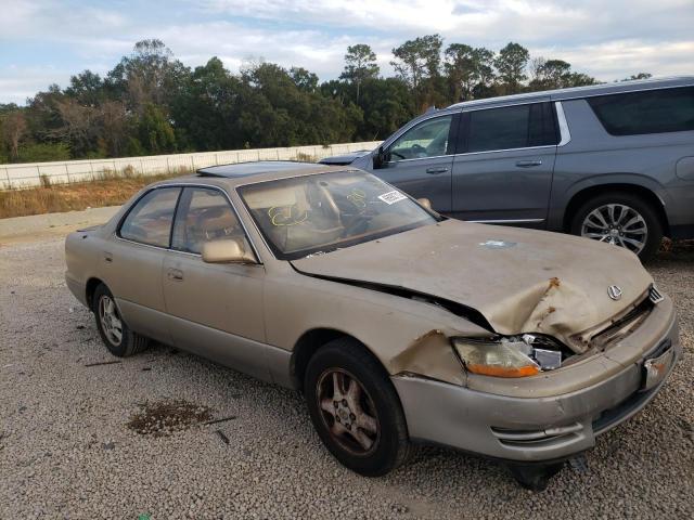 LEXUS ES 300 1995 with VIN JT8GK13T7S0090026 - Photo from auction