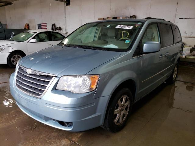 Photo 2 from auction – 2010 CHRYSLER TOWN & COU with VIN 2A4RR5D1XAR357863