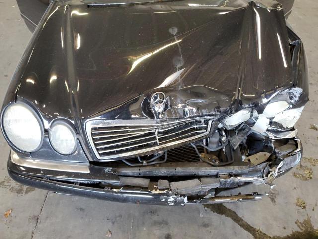 Photo 7 from auction – 1999 MERCEDES-BENZ E 320 with VIN WDBJF65H8XA771572