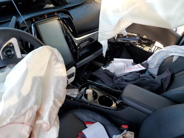 Photo 5 from auction – 2018 TOYOTA PRIUS PRIM with VIN JTDKARFPXJ3076551
