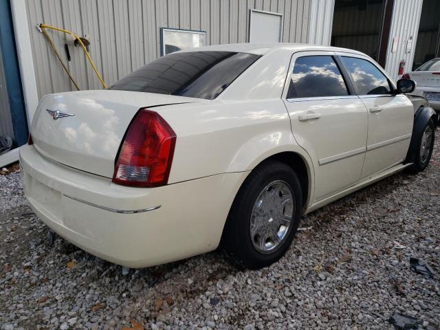 Photo 4 from auction – 2005 CHRYSLER 300 TOURIN with VIN 2C3JA53G95H642375