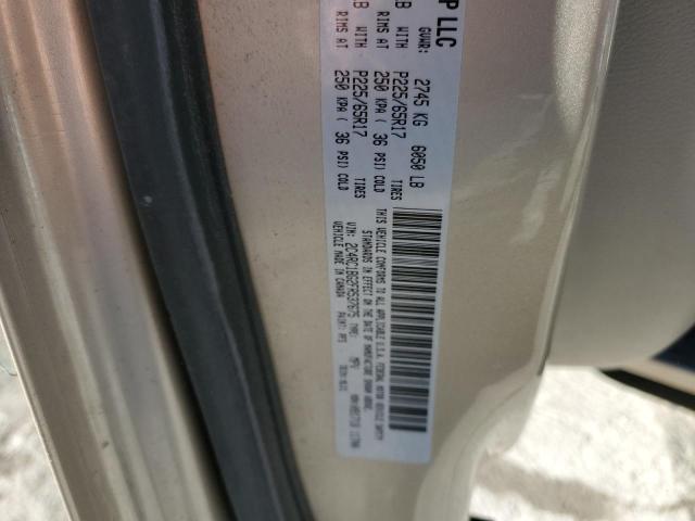 Photo 10 from auction – 2015 CHRYSLER TOWN & COU with VIN 2C4RC1BG2FR537675