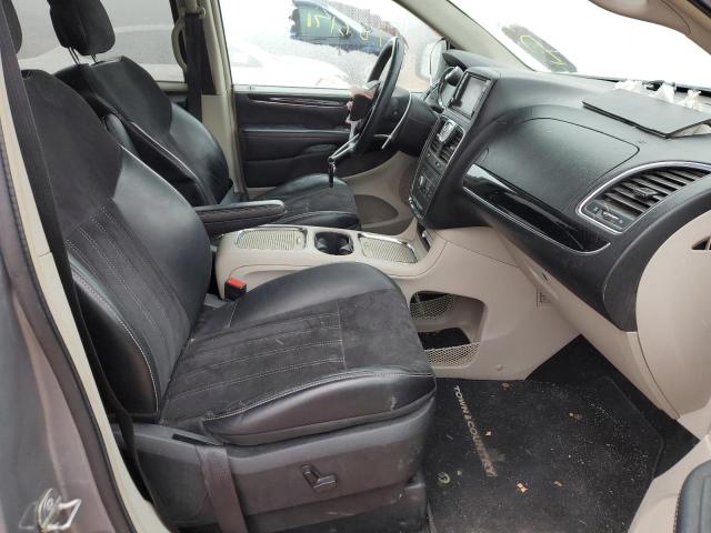 Photo 5 from auction – 2014 CHRYSLER TOWN & COU with VIN 2C4RC1CG0ER367345